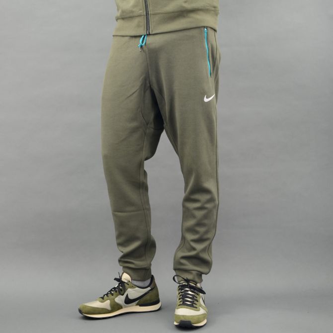 NIKE PANTALONE AW77 VERDE MILITARE 679406 325 Grandinetti Sport
