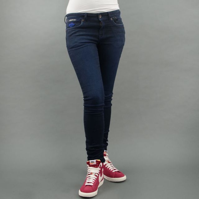 JEANS STANDARD RISE