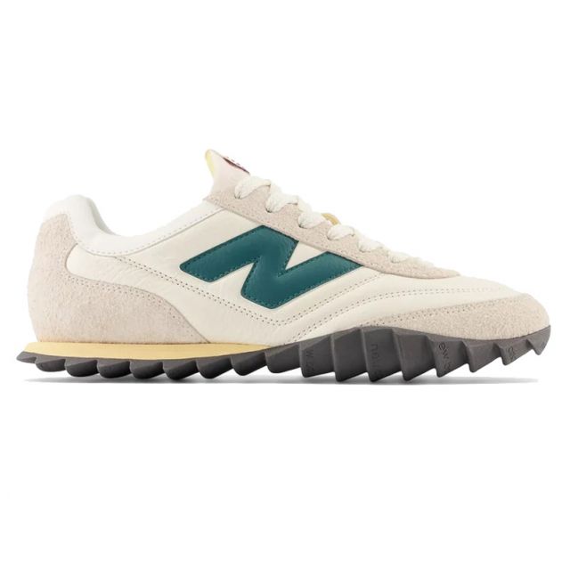 NEW BALANCE SNEAKERS URC30YA 