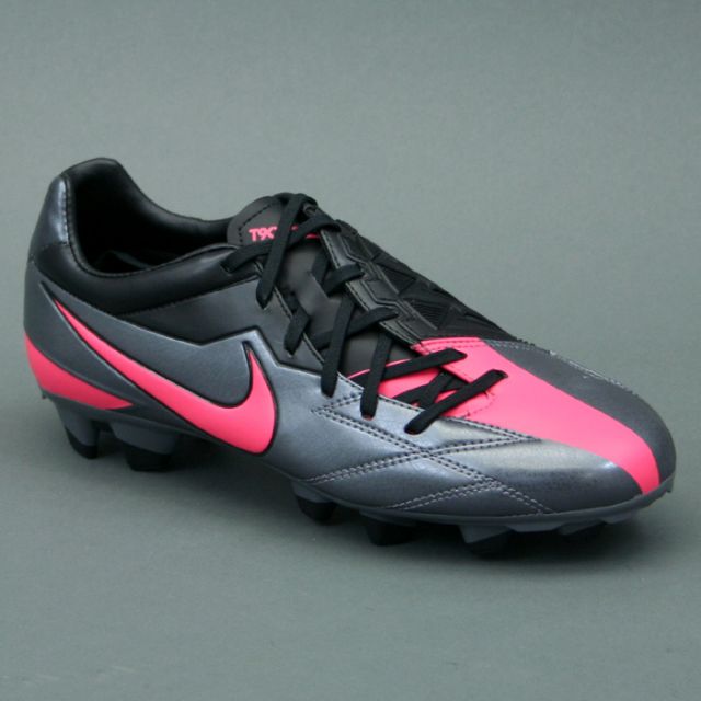 NIKE T90 STRIKE IV FG