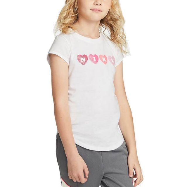 NIKE T-SHIRT GITL LOVE TEE CUORI 36H393-001